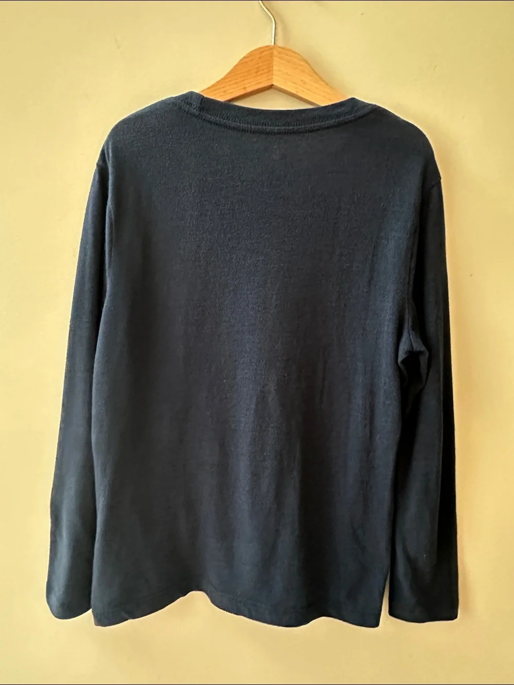 8/$25 Old Navy Boys Size 8 Navy Long Sleeve Go Explore More Shirt